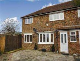 5 bedroom Semi-Detached for sale